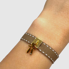 Carica l'immagine nel visualizzatore di Gallery, BRACCIALE PENDENTE BAMBINO CON ZIRCONCINO