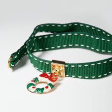 Carica l'immagine nel visualizzatore di Gallery, BRACCIALE CHRISTMAS CON GHIRLANDA
